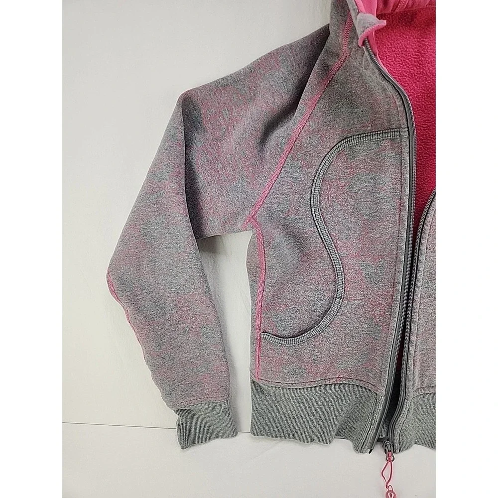 Lululemon Womens Hoodie Size 6 Pink and Gray Flower Motif Long Sleeve Zip Up - Picture 2 of 13